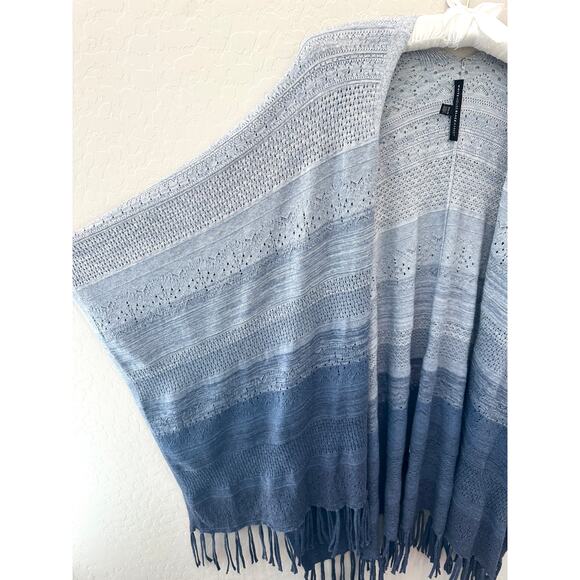 WHITE HOUSE BLACK MARKET | Ombre Gradient Ruana Shawl Wrap Boho Chic | XS/Small - Picture 3 of 9